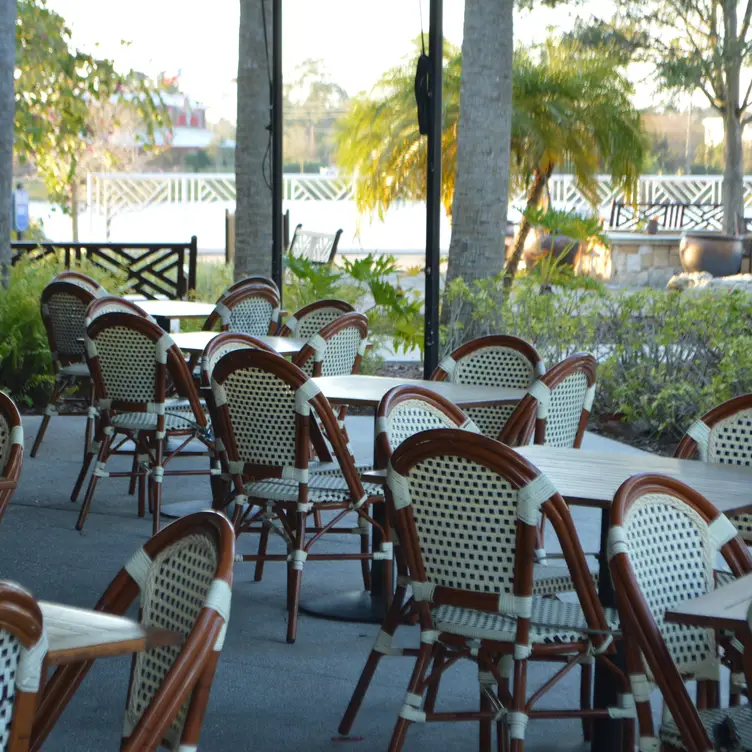 Patio - Malibu Beach Grill FL Port Orange