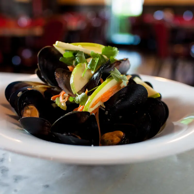 Asian Curry Mussels - Toulouse - Knox Street (Dallas), Dallas, TX