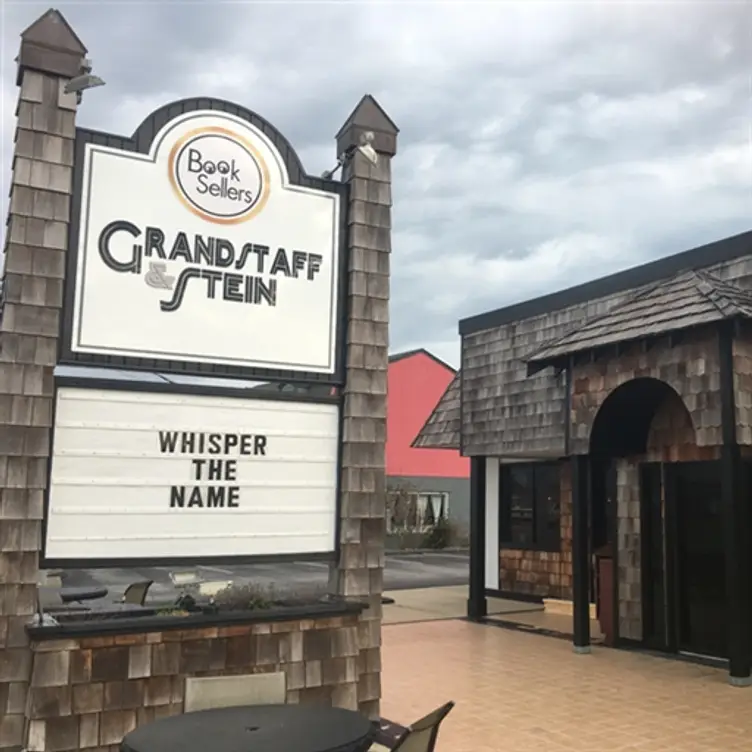 Grandstaff & Stein Book Sellers - Permanently Closed, Kill Devil Hills, NC