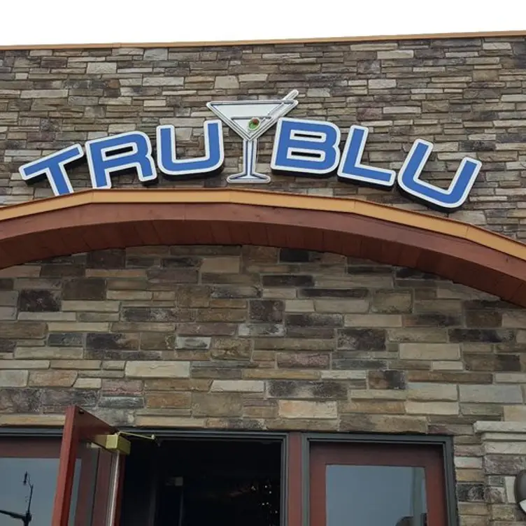 Tru Blu Social Club，NDWest Fargo