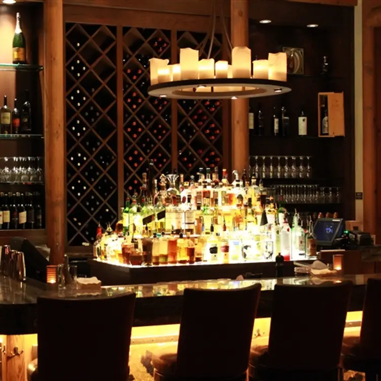 Ember Grille & Wine Bar Restaurant - Lake Charles, LA