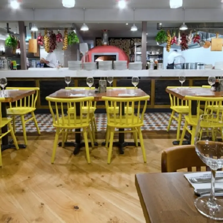 Zizzi - Stratford-upon-Avon, Stratford-upon-Avon, Warwickshire