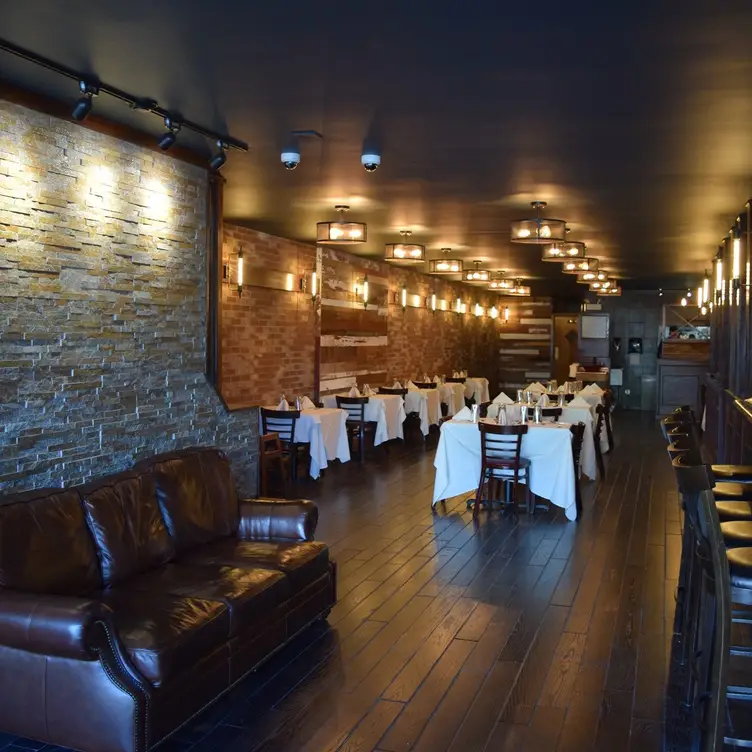 Evita - Evita Argentinian Steakhouse，ILChicago