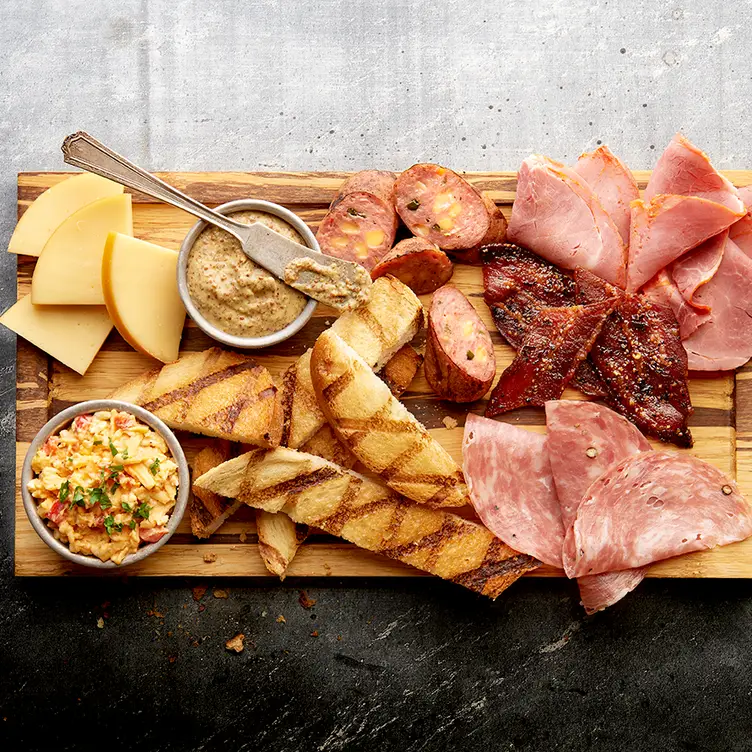 Twin Peaks Odessa Restaurant Odessa, TX OpenTable