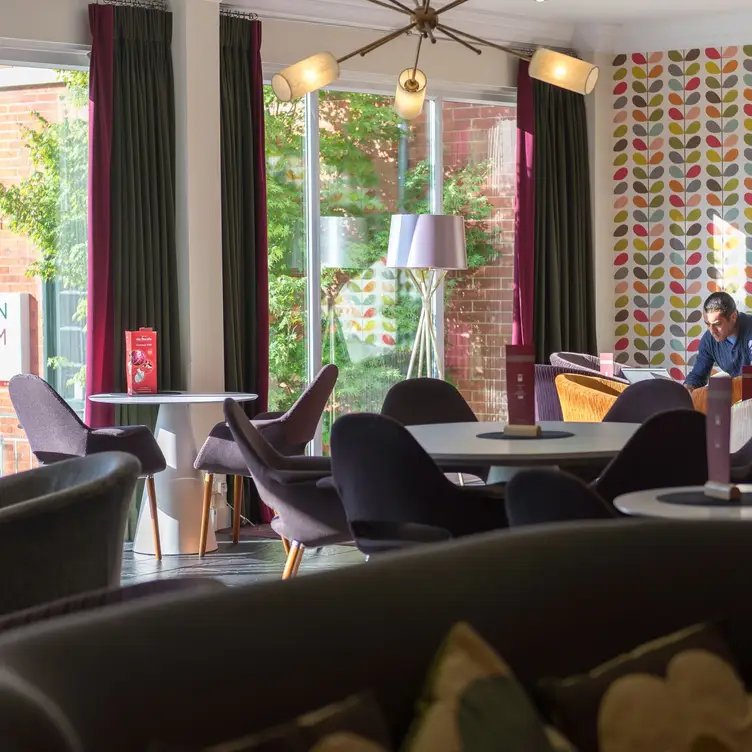 Aft Tea Lounge - The Lounge at Lincoln Hotel, Lincoln, Lincolnshire