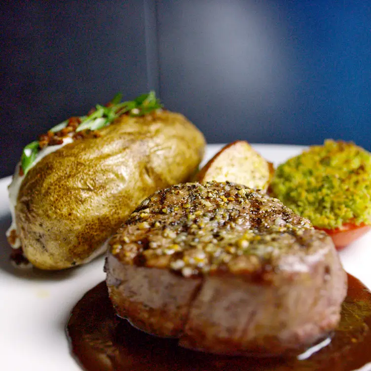 CHOP Steakhouse & Bar Chinook Permanently Closed Restaurant Calgary, AB OpenTable