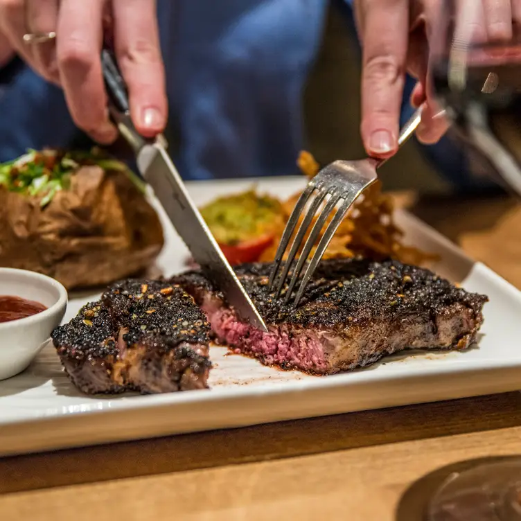 CHOP Steakhouse & Bar Chinook Permanently Closed Restaurant Calgary, AB OpenTable