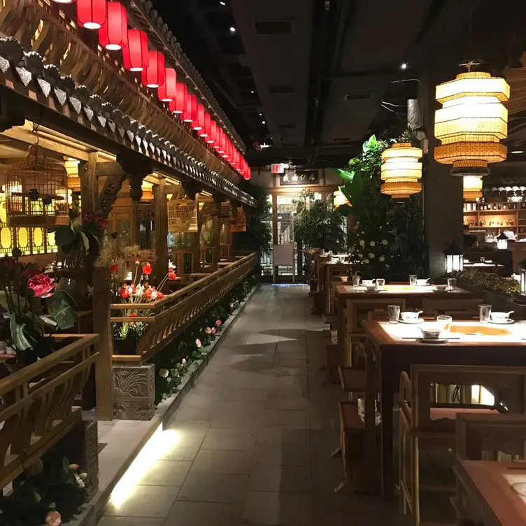 Spice World Updated 2024, Chinese Restaurant in Flushing, NY