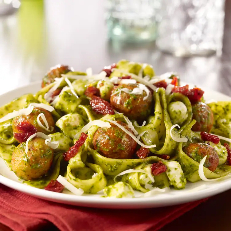 Pesto Perlini Fettuccine - Maggiano's - Tampa, Tampa, FL