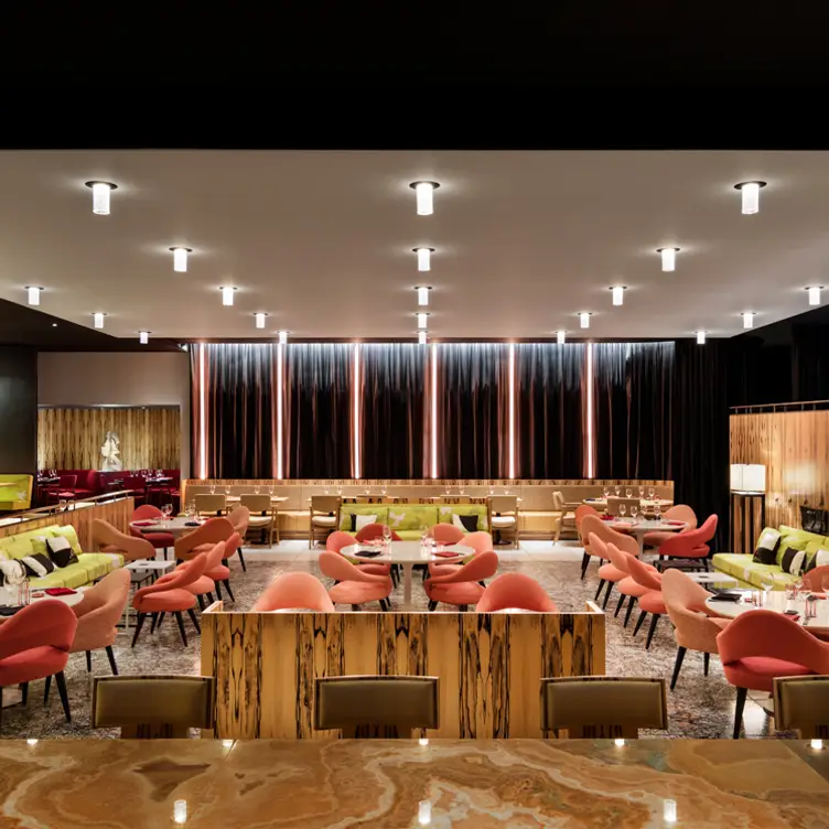 Dining Room - The Lobster Club, New York, NY