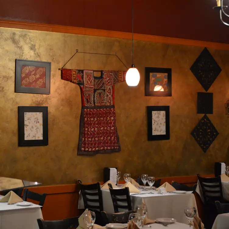 Batika India Bistro - Novato, Novato, CA