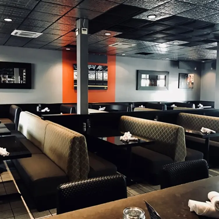 Switch Restaurant & Wine Bar Updated 2024, Contemporary American Restaurant in Phoenix, AZ