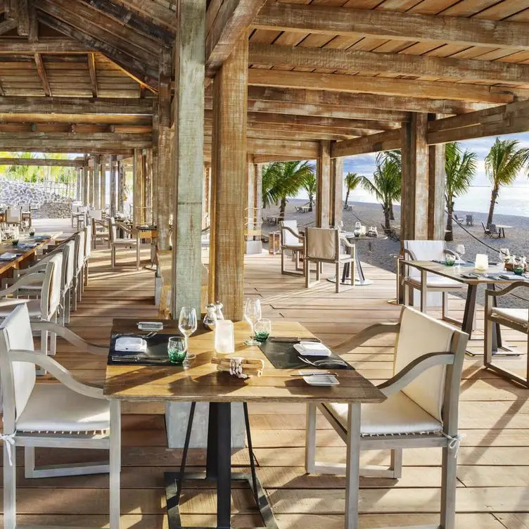 The Boathouse Bar & Grill, La Gaulette, Le Morne Peninsula