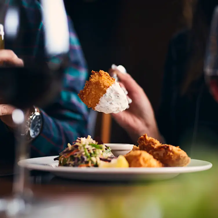 Restaurante The Keg Steakhouse + Bar Strathcona Permanently Closed