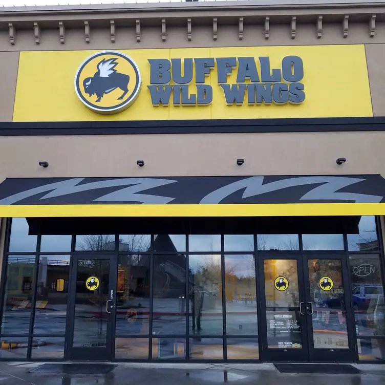 Buffalo Wild Wings - Hillsboro - Buffalo Wild Wings - Hillsboro, Hillsboro, OR