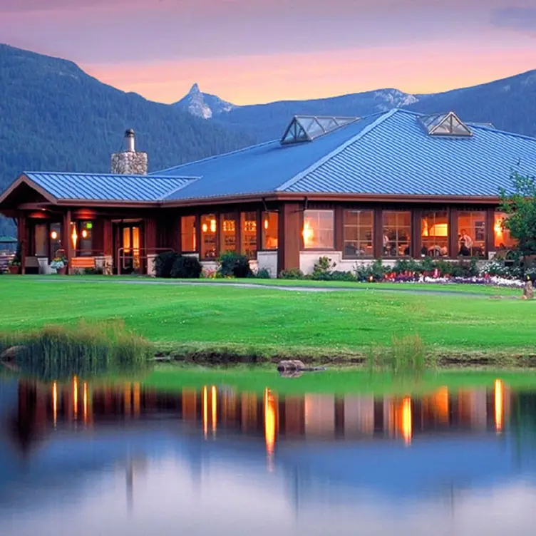 Highland House Restaurant - Mount Shasta Resort, Mount Shasta, CA