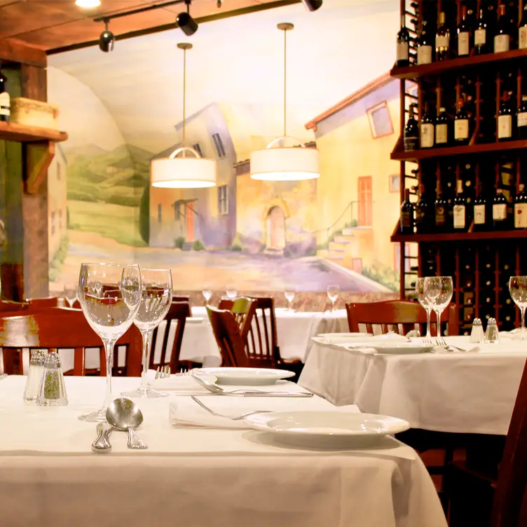 Bellisio's Italian Restaurant and Wine Bar，MNDuluth