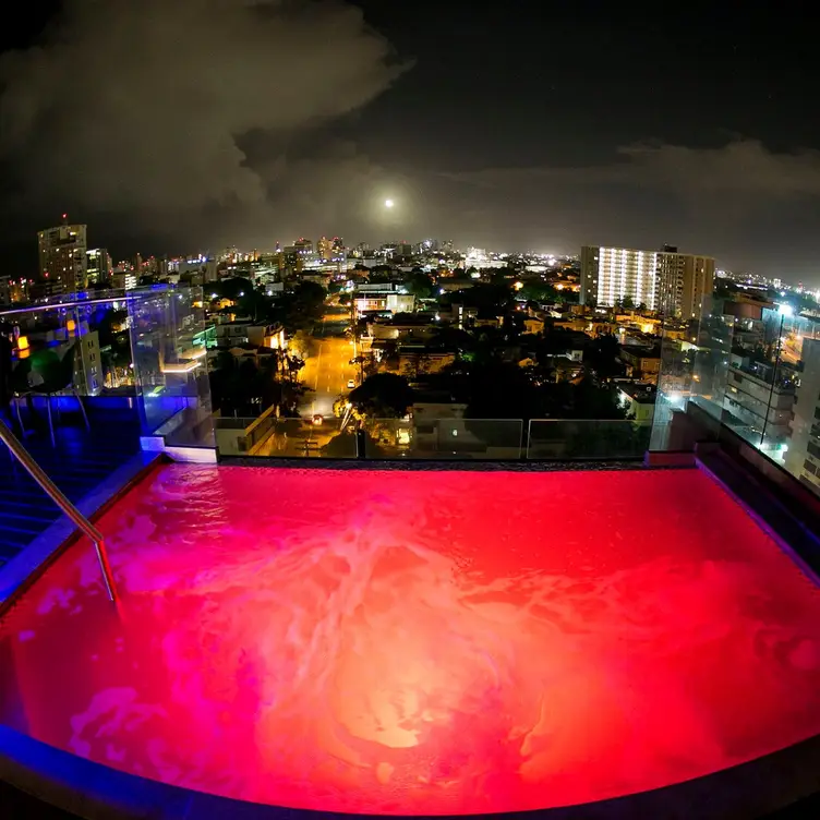 Eter Rooftop Lounge- Ciqala Luxury Suites, San Juan, PR