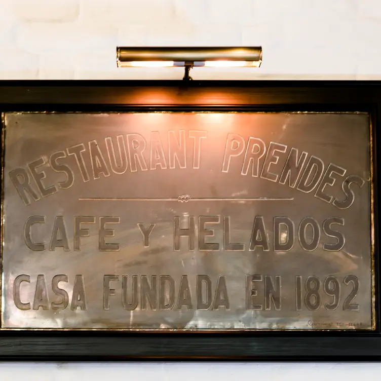 Prendes Prendes - Prendes Moliere, Ciudad de México, CDMX