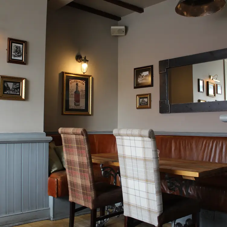 The Kings Head Bar and Grill, Worcester Updated 2024, Mediterranean