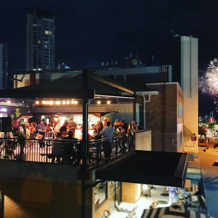 Mr P.P.’s Deli and Rooftop