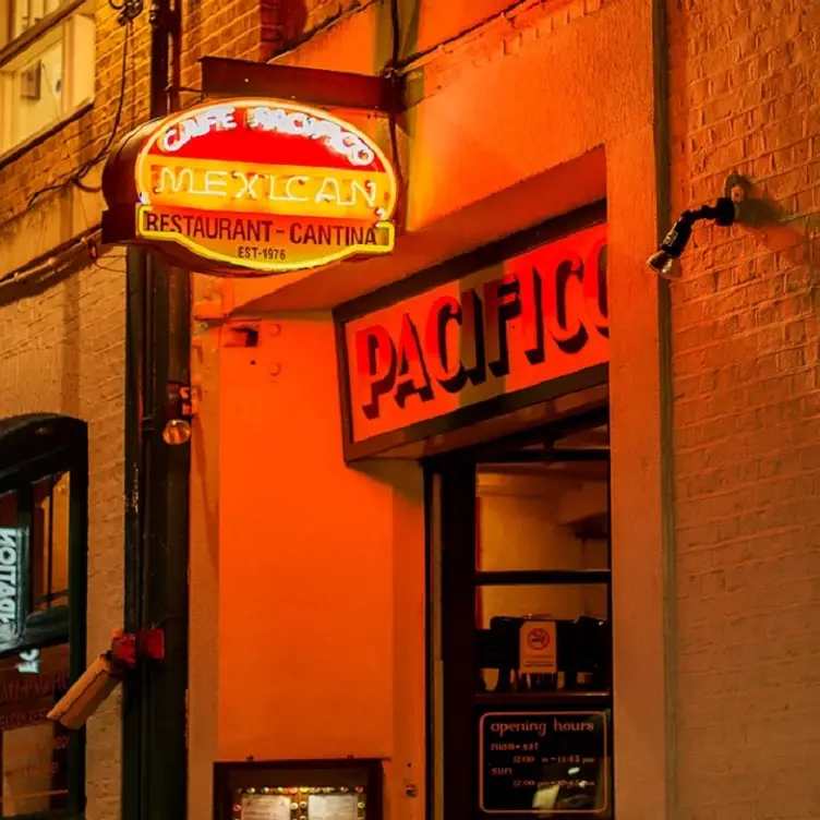 Cafe Pacifico, London, 