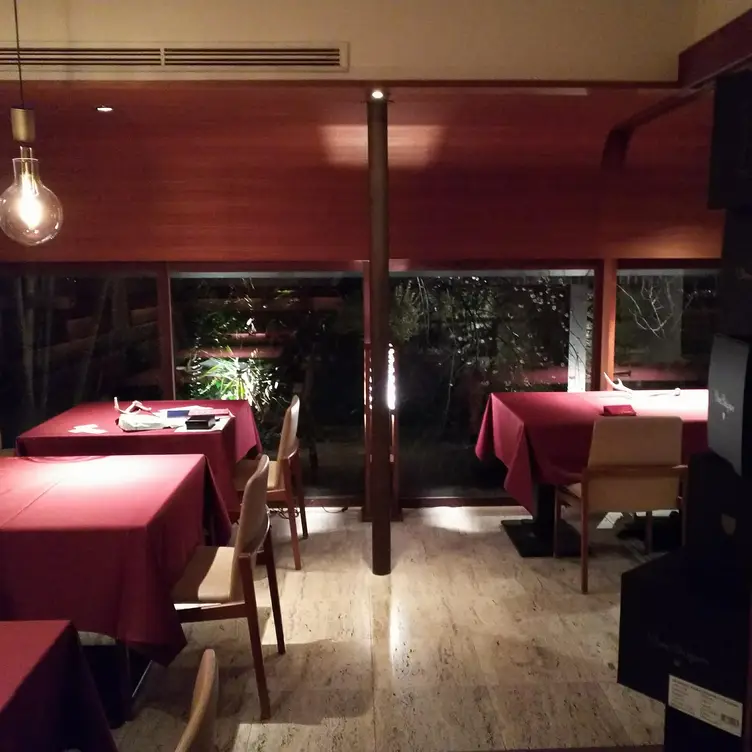 Interior - Courage, Minato-Ku, Tokyo