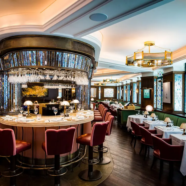 The Ivy Bar And Tables By Paul Winch-furness - The Ivy Dining Counter, London, ENG