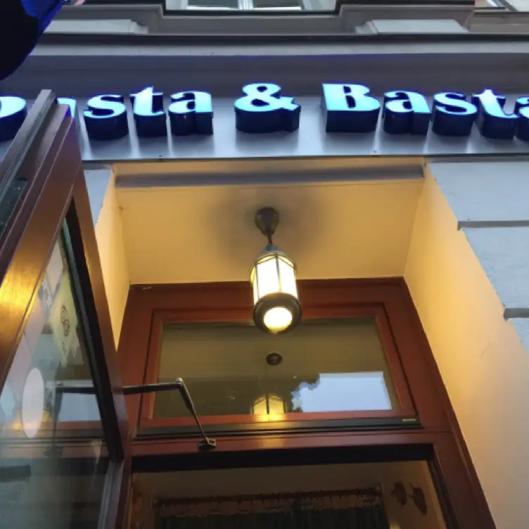 Pasta e Basta Aktualisiert 2024, Italienische Restaurant in Berlin, BE