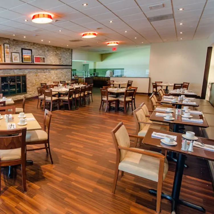 Spynn Restaurant - Holiday Inn Barrie，ONBarrie