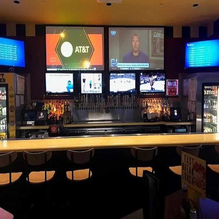 Buffalo Wild Wings Fitchburg Restaurant Fitchburg, MA OpenTable