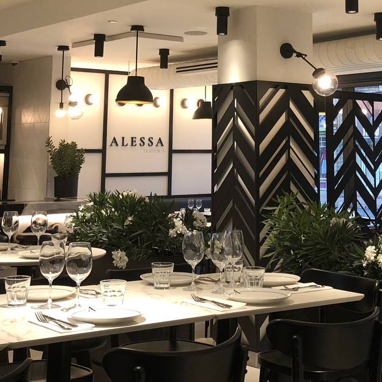 Alessa Trattoria Restaurant - Magog, QC