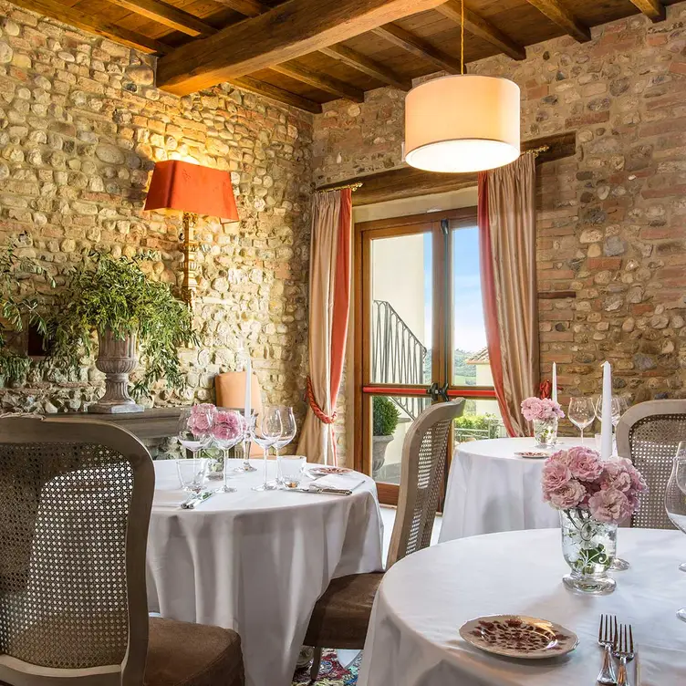 La Terrazza at Villa le Calvane, Montespertoli, Florence