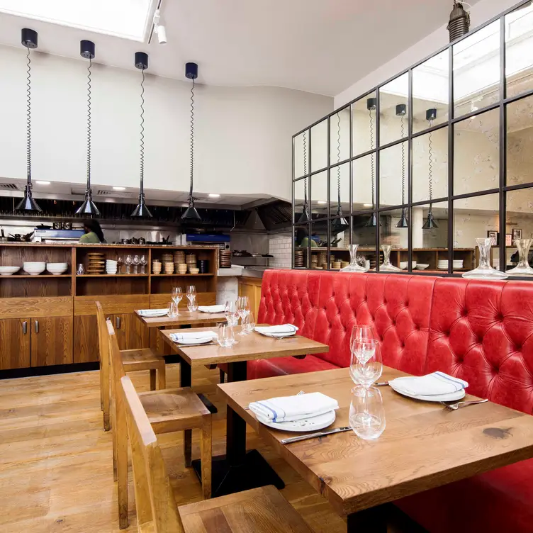 Tom's Kitchen - Chelsea Restaurant - London | OpenTable
