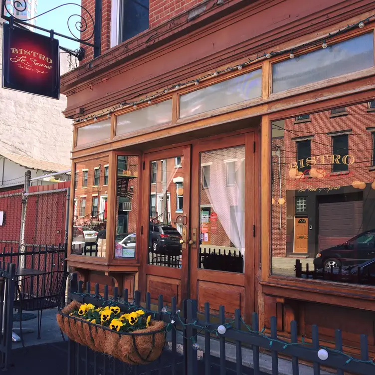 Bistro La Source, Jersey City, NJ