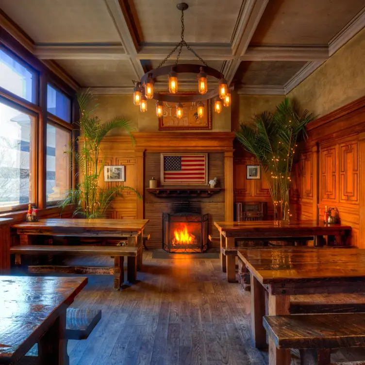 The City Beer Hall，NYAlbany