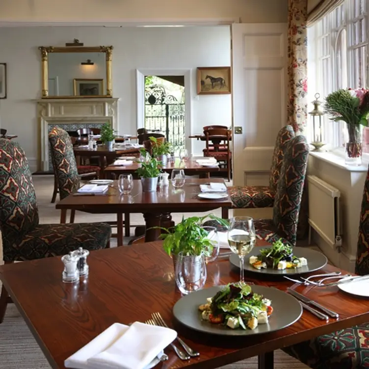 The Five Arrows，BuckhinghamshireWaddesdon