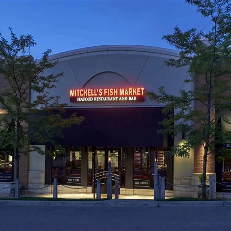 Mitchell's Fish Market - Rochester, Rochester Hills, MI