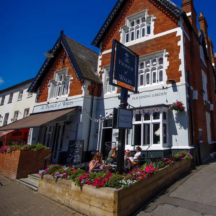 Prince of Wales，SurreyEast Molesey