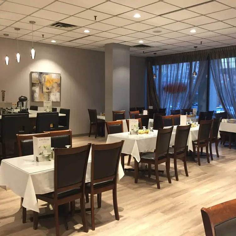 Cinnamon Indian Cuisine & Bar Updated 2024, Indian Restaurant in