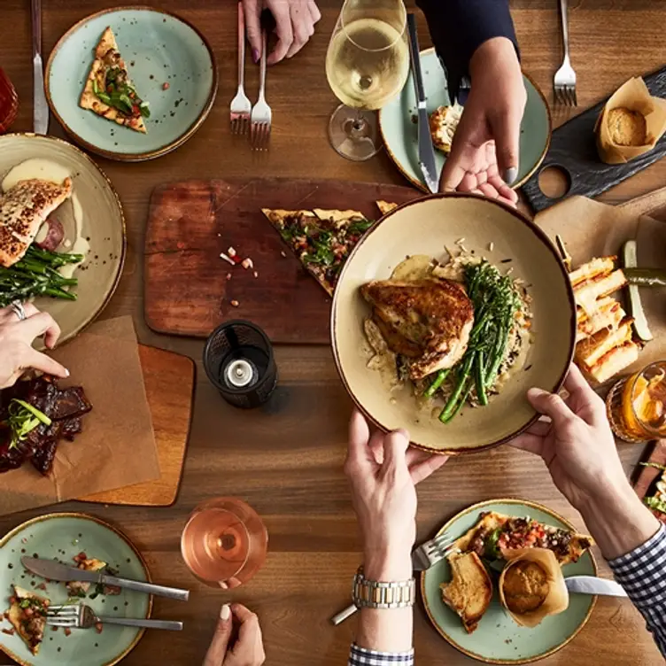 Coton & Rye Updated 2024, American Restaurant in Leesburg, VA