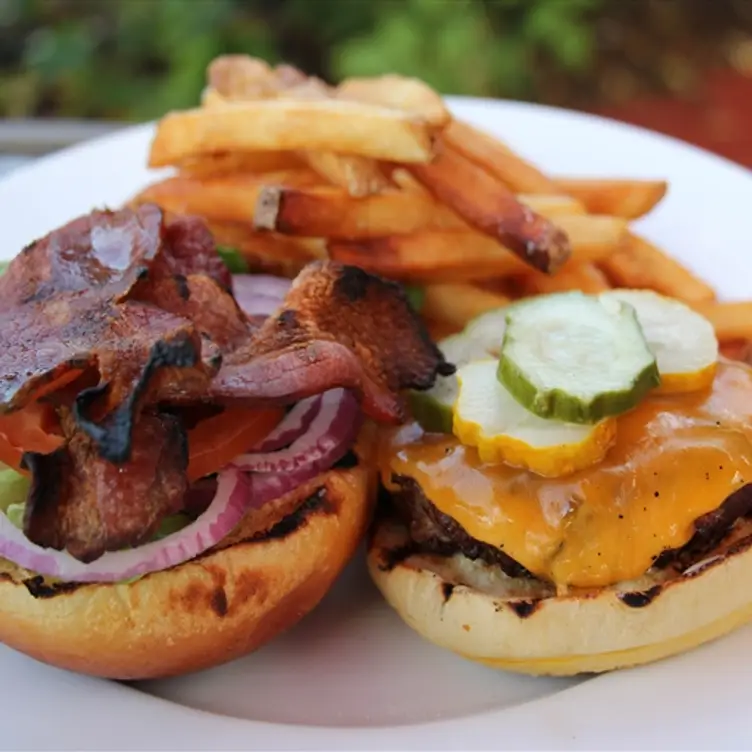 Spirits Bar and Grill Old Alcohol Plant Updated 2024, Northwest