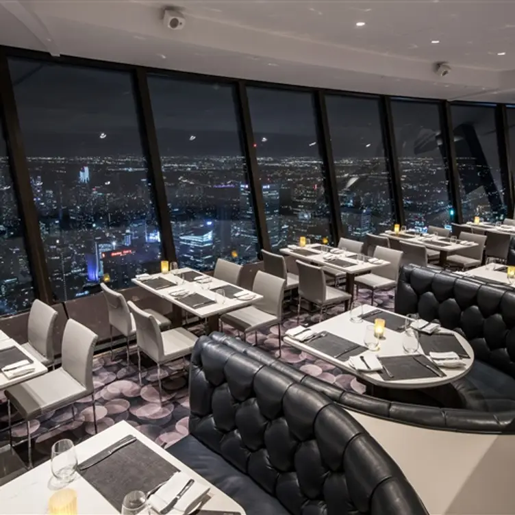 360 The Restaurant at the CN Tower, Toronto, ON