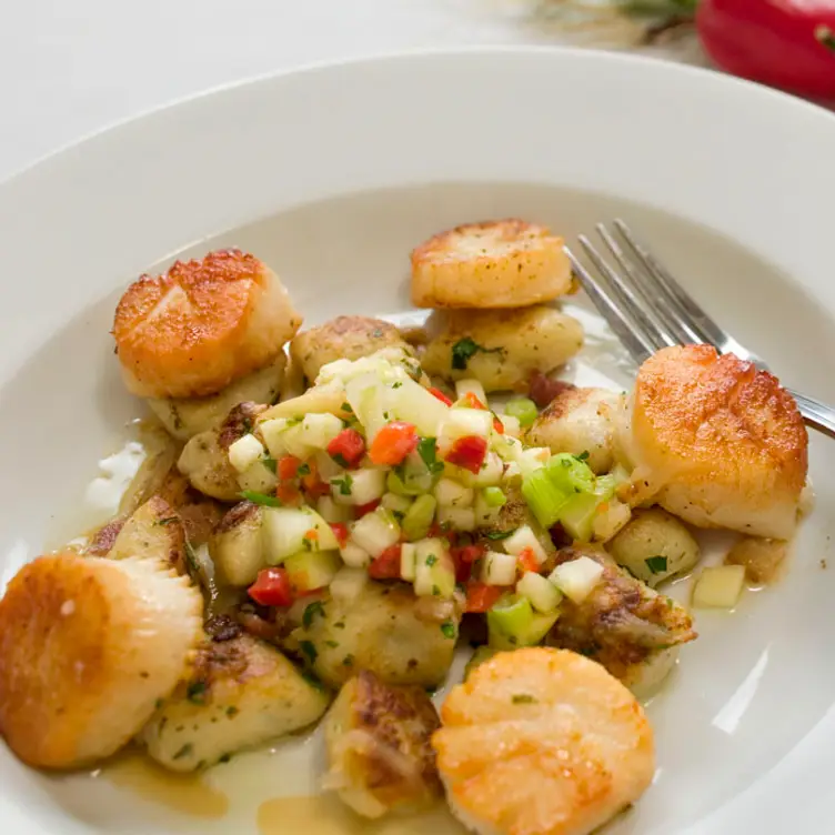 Lake Rabun Hotel and Restaurant - Lakemont, GA | OpenTable