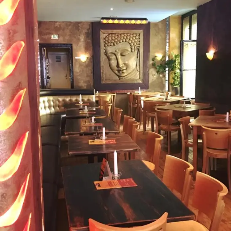 Guru Restaurant, Berlin, BE