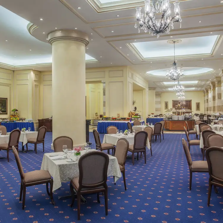 Rothana Restaurant - InterContinental Dar Al Iman - Madinah, Al Madinah Al Munawwarah, Medina