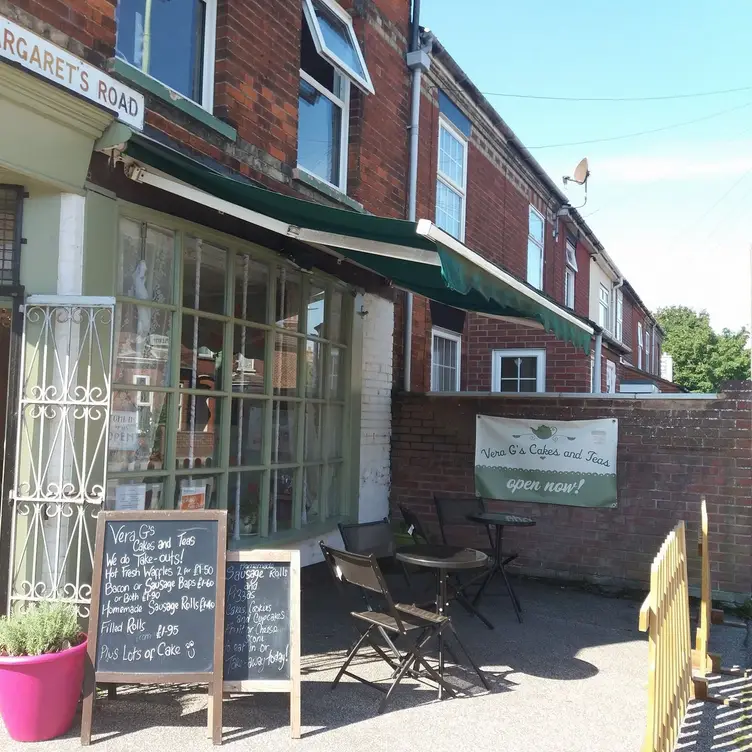 Afternoon Tea at Vera Gs Cakes and Teas, Lowestoft, Suffolk