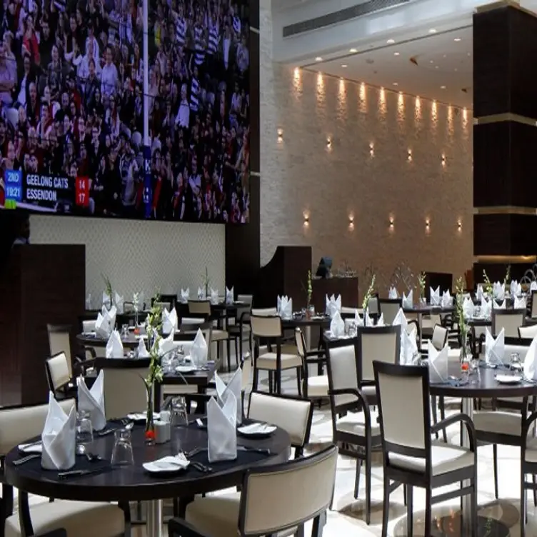 Oasis Restaurant - Holiday Inn Riyadh - Meydan, Riyadh, Riyadh