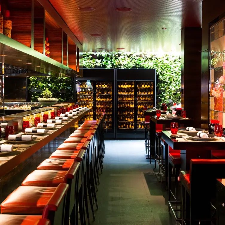 AJR - L'Atelier de Joel Robuchon, London, 