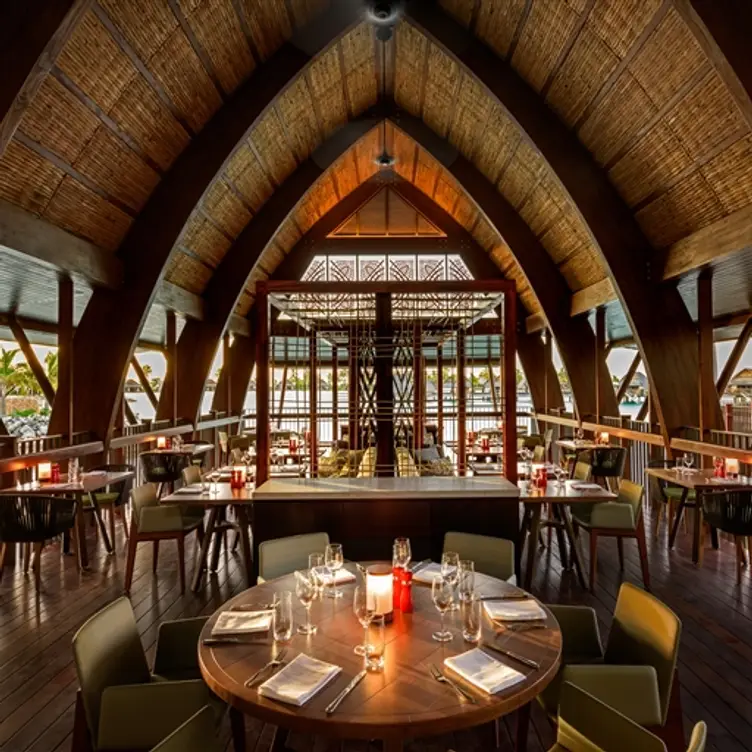 Goji Kitchen & Bar - Fiji Marriott Resort Momi Bay, Momi Bay, Nadi